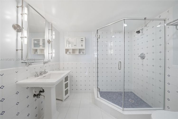 Brickell Key II #222 image #18