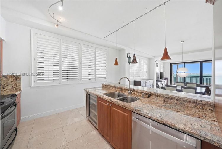 Brickell Key II #222 image #7