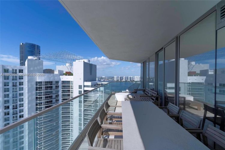 Residences by Armani Casa #3004 image #13