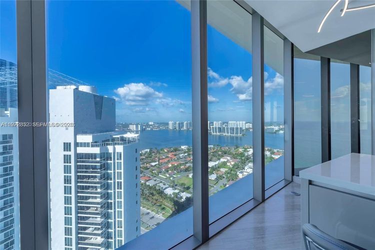 Residences by Armani Casa #3004 image #24