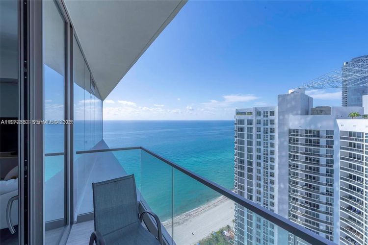 Residences by Armani Casa #3004 image #25