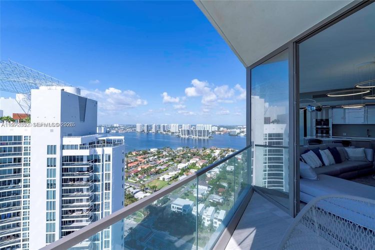 Residences by Armani Casa #3004 image #29