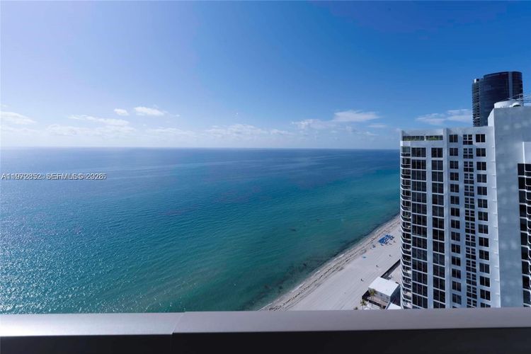 Residences by Armani Casa #3004 image #30