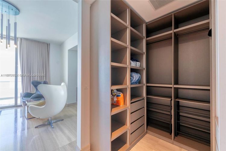 Residences by Armani Casa #3004 image #38