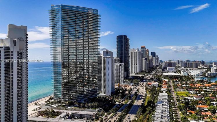 Residences by Armani Casa #3004 image #45