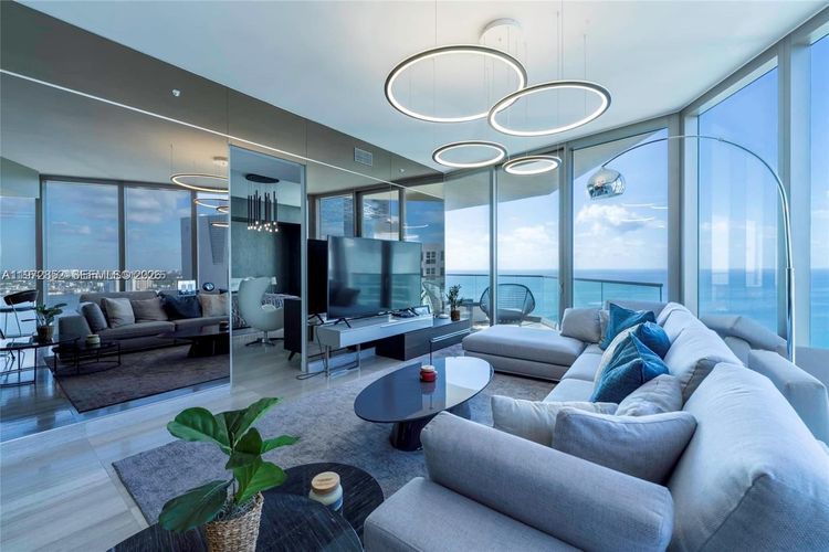Residences by Armani Casa #3004 image #7
