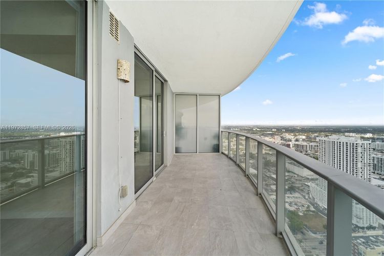 Aria on the Bay #4703 image #7