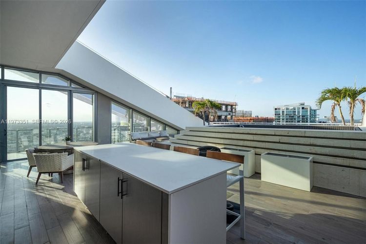 Rise Brickell City Centre #4203 image #15