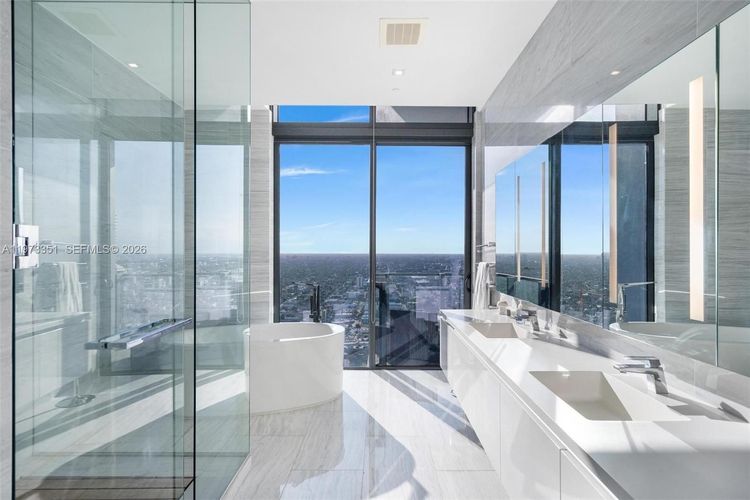 Rise Brickell City Centre #4203 image #20