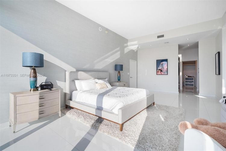 Rise Brickell City Centre #4203 image #27