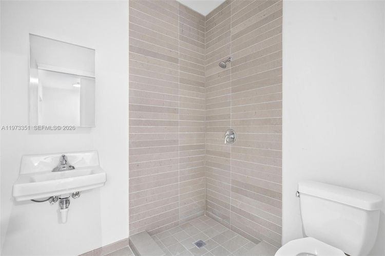 Rise Brickell City Centre #4203 image #31