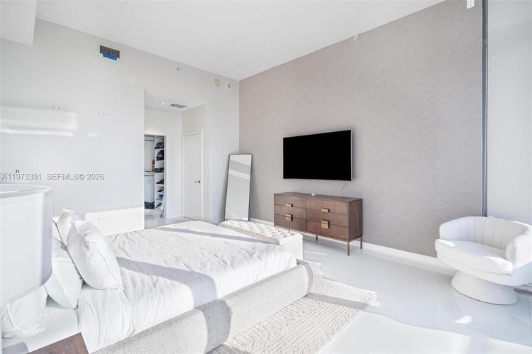 Rise Brickell City Centre #4203 image #40