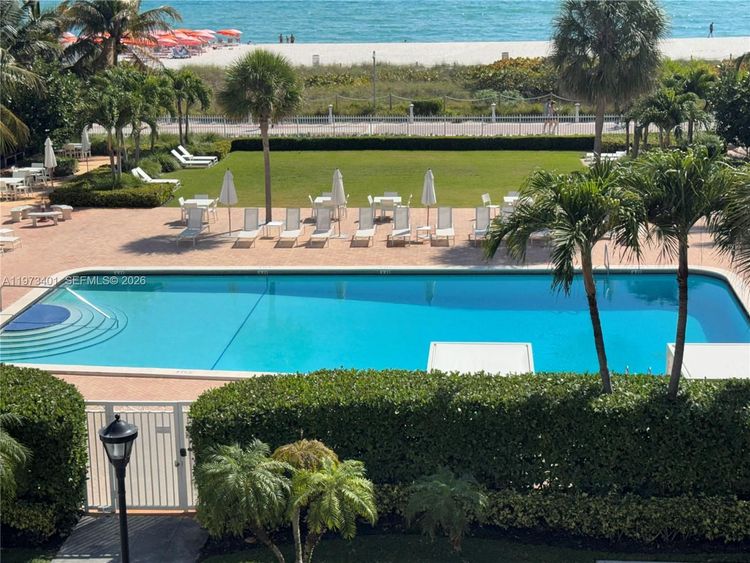 Royal Club Condo #405 image #16