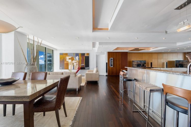 Ritz-Carlton Coconut Grove #2102 image #17