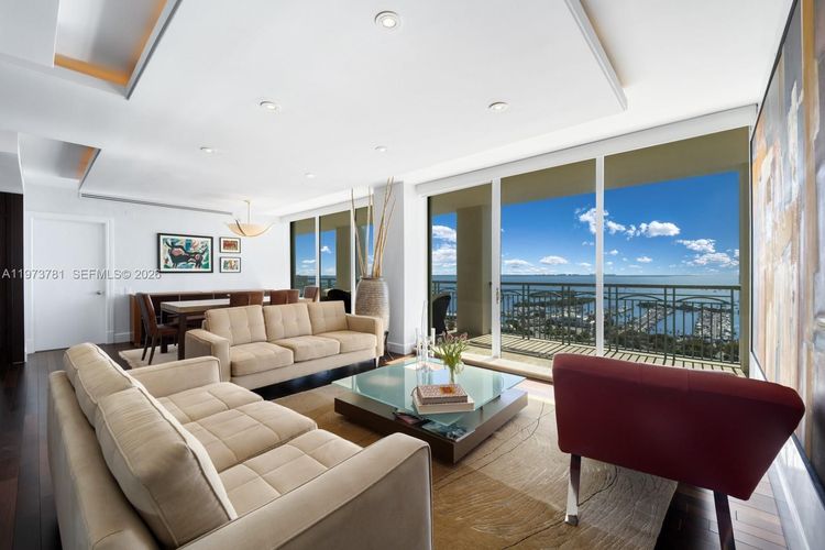 Ritz-Carlton Coconut Grove #2102 image #18