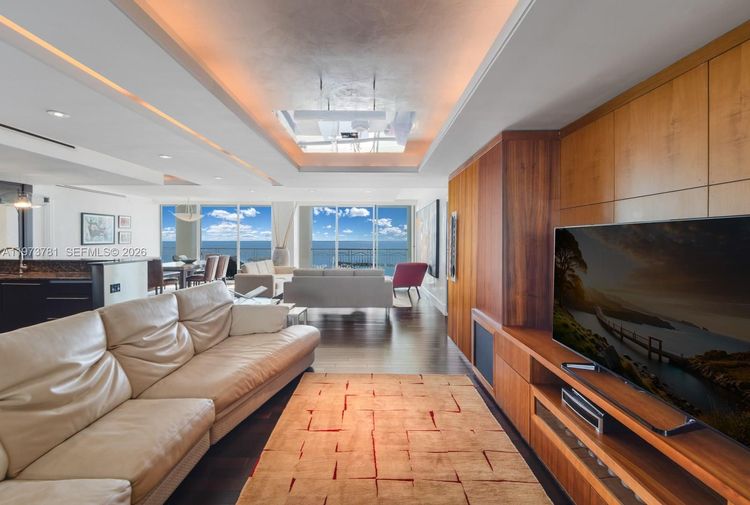 Ritz-Carlton Coconut Grove #2102 image #20