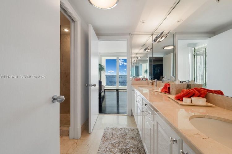 Ritz-Carlton Coconut Grove #2102 image #37