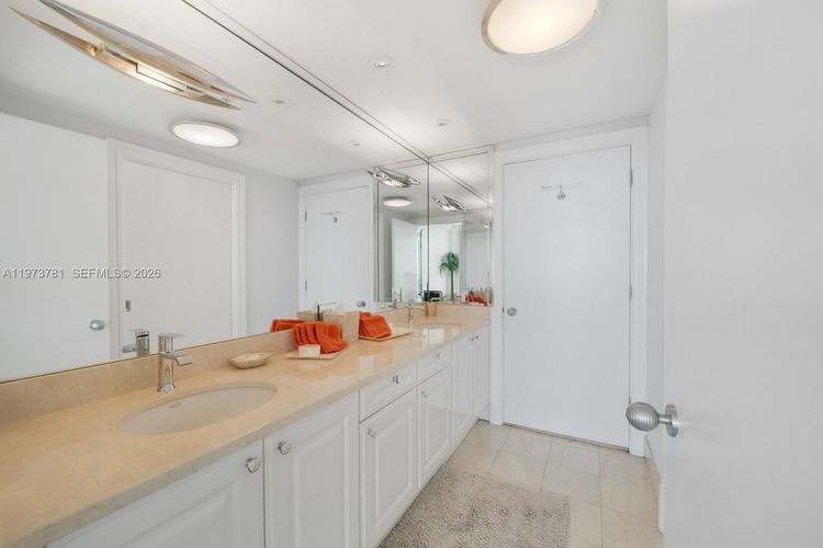 Ritz-Carlton Coconut Grove #2102 image #38