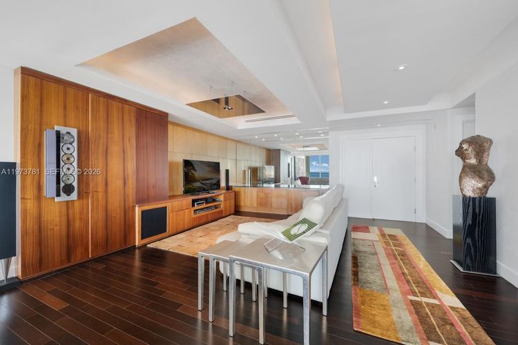 Ritz-Carlton Coconut Grove #2102 image #6