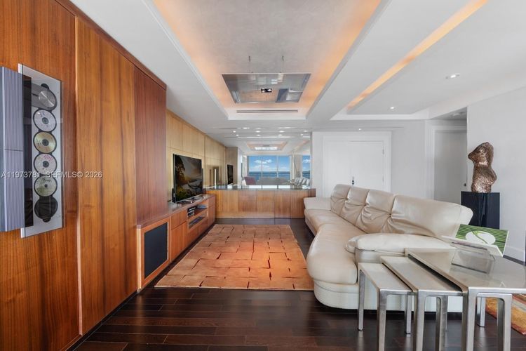 Ritz-Carlton Coconut Grove #2102 image #7