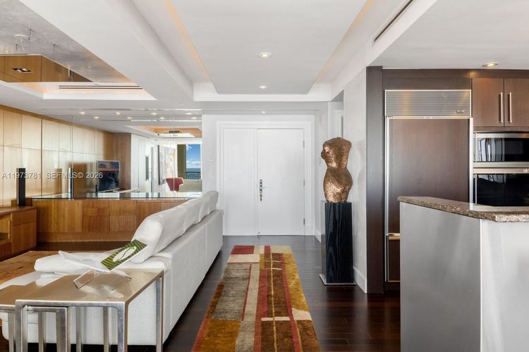 Ritz-Carlton Coconut Grove #2102 image #9