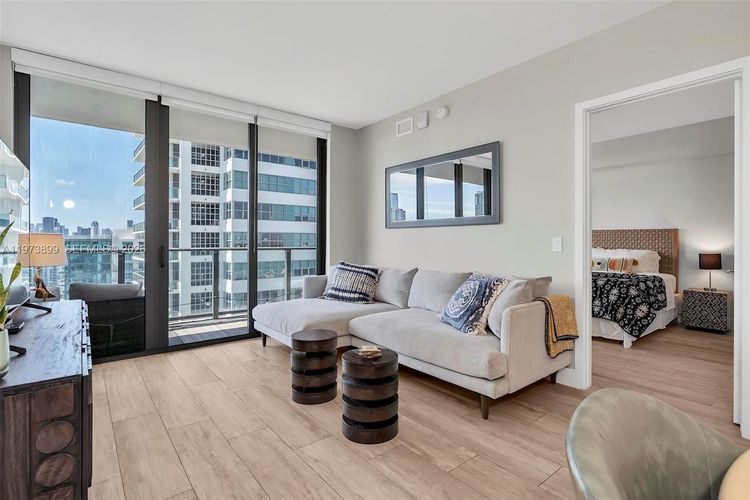 Hyde Midtown #2502 image #9