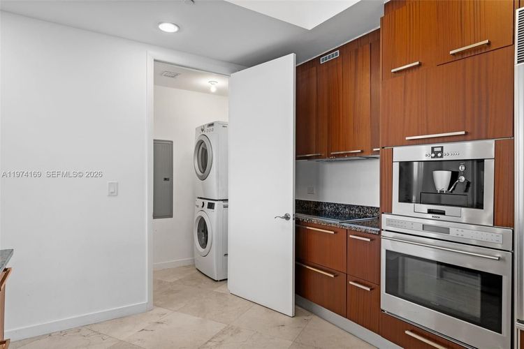 Trump Tower 1 #3007 image #13