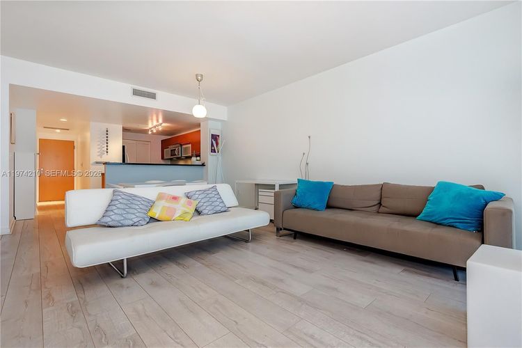 Vizcayne North Tower #1005 image #12