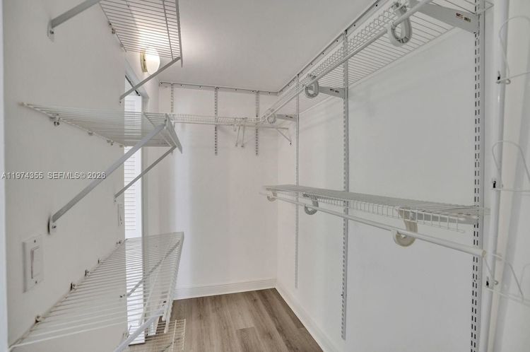 Costa Bella #503 image #25