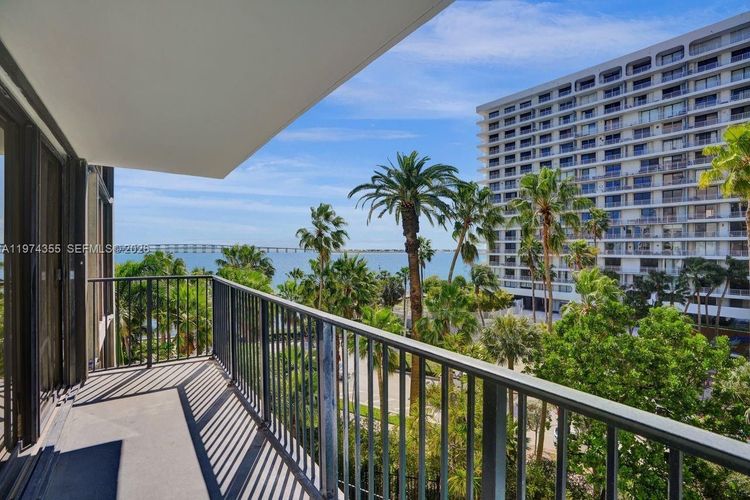 Costa Bella #503 image #26