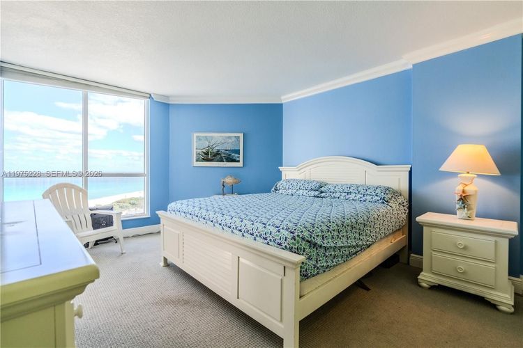 The Sterling Condo #706 image #10