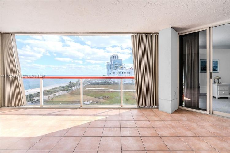 The Sterling Condo #706 image #9