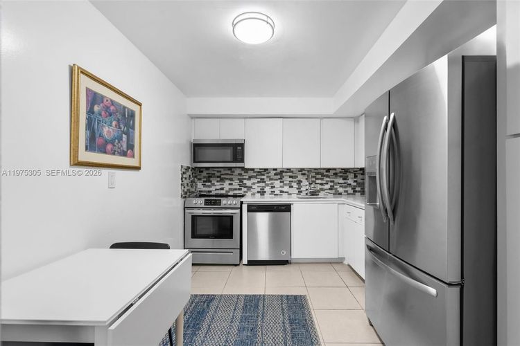 Oceanview Park #1001 image #11