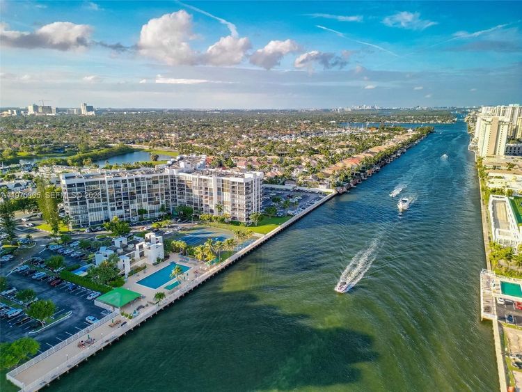 Oceanview Park #1001 image #26