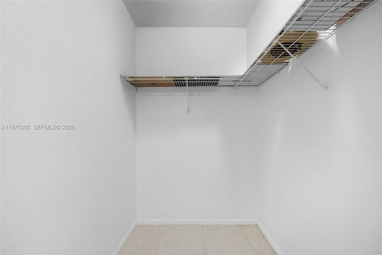 Oceanview Park #1001 image #9