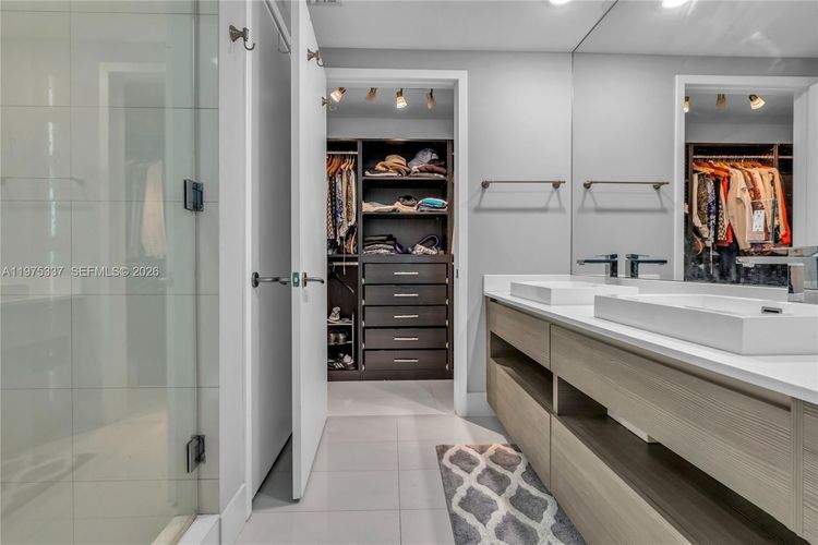 Icon Bay #1708 image #37