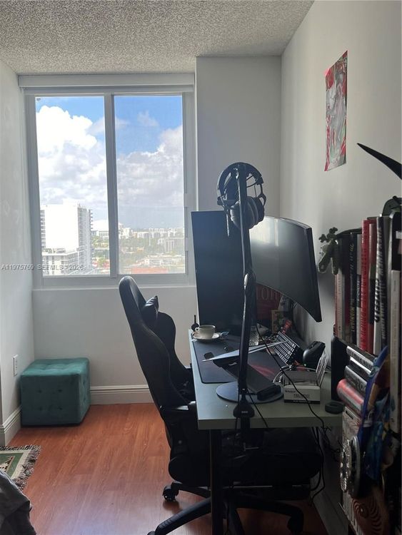 Madison Downtown #W-1808 image #13