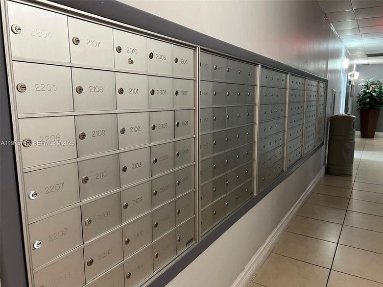 Madison Downtown #W-1808 image #18