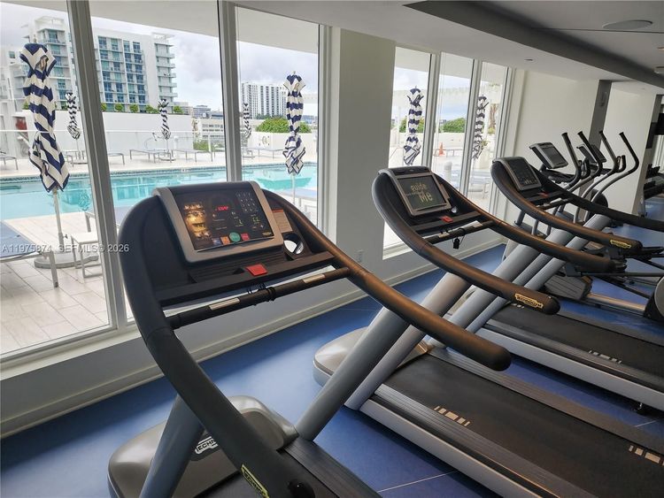 Baltus House #810 image #17