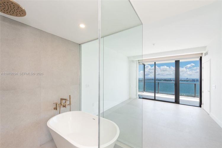 Aria Reserve South Tower #4303 image #11