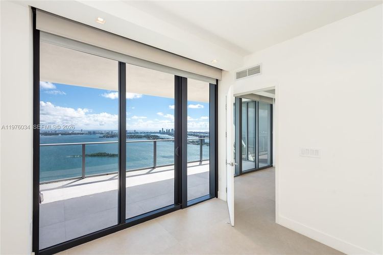 Aria Reserve South Tower #4303 image #12