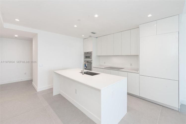 Aria Reserve South Tower #4303 image #13