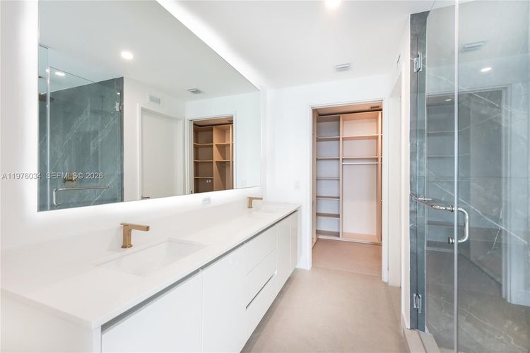 Aria Reserve South Tower #4303 image #16