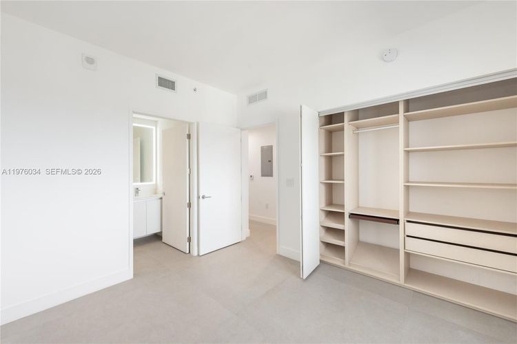 Aria Reserve South Tower #4303 image #19