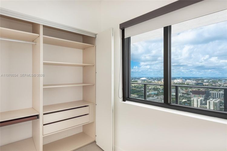 Aria Reserve South Tower #4303 image #20