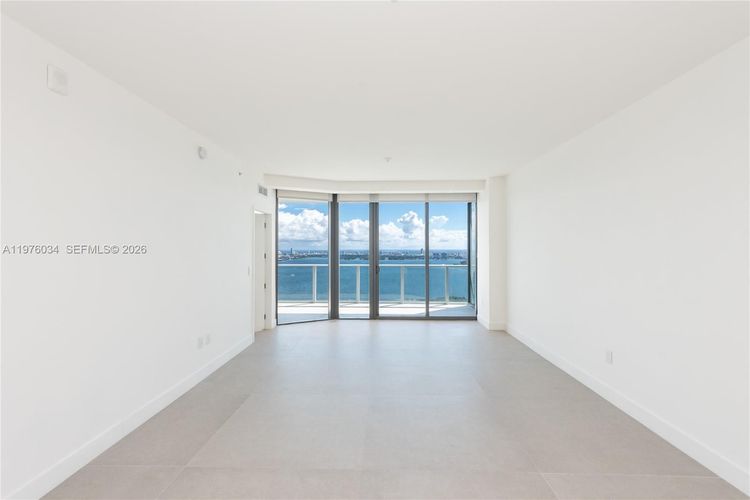 Aria Reserve South Tower #4303 image #8