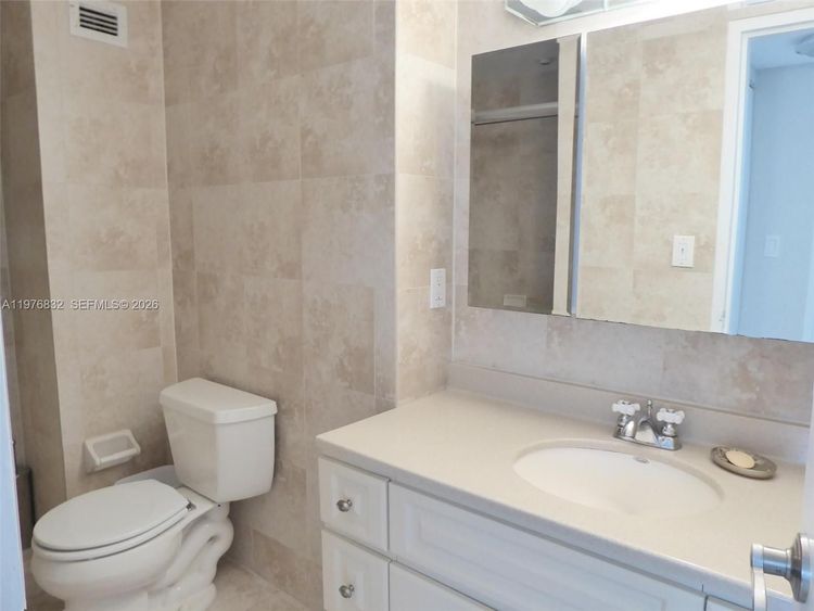 South Bay Club #818 image #7