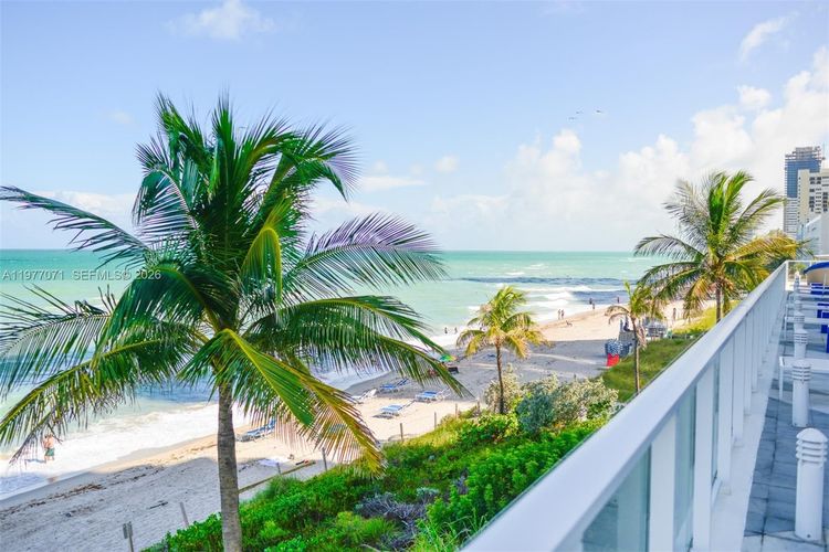 Apogee Beach #402 image #34