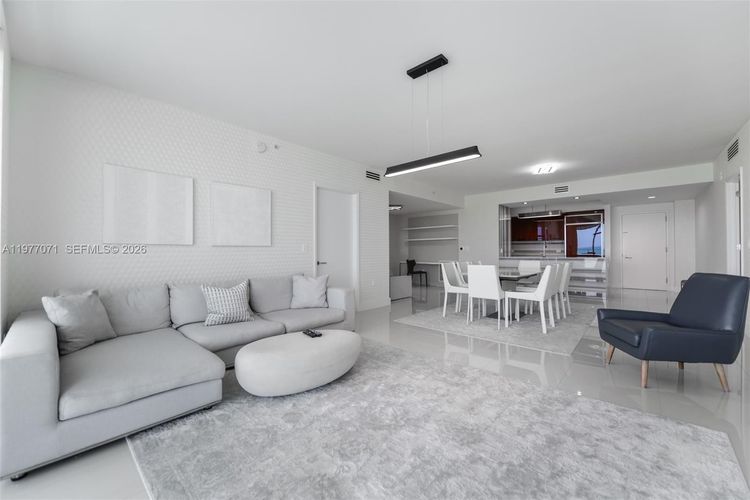 Apogee Beach #402 image #6