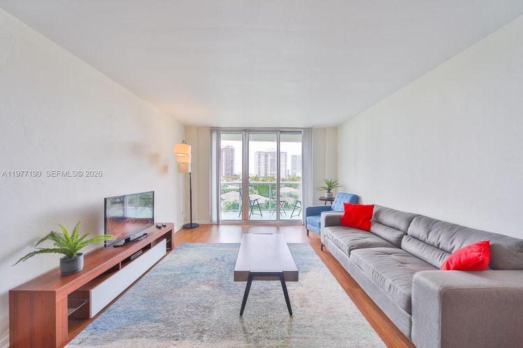 Ocean Reserve #622 image #9